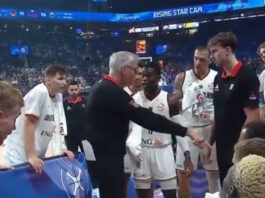 MŚ: Spięcie Schroedera z trenerem w trakcie meczu. „Nie dotykaj mnie w ten sposób”