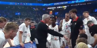 MŚ: Spięcie Schroedera z trenerem w trakcie meczu. „Nie dotykaj mnie w ten sposób”