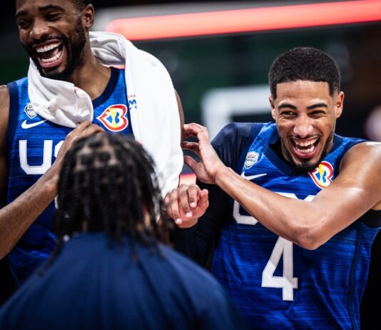 Wyniki MŚ: Poznaliśmy dwóch półfinalistów. Amerykanie zdominowali Włochów. Litwa poza turniejem, Serbia pokazała klasę