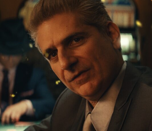 NBA: Aktor z Rodziny Soprano i zawodnicy NBA chcą ukraść puchar! Świetny “gangsterski” klip!