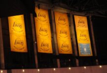 NBA: Kontrowersyjna decyzja Lakers. Były trener się nabija