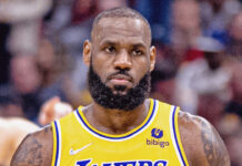 NBA: Sobotni wieczór z NBA na żywo! LeBron powalczy o play-offy przeciwko byłej drużynie