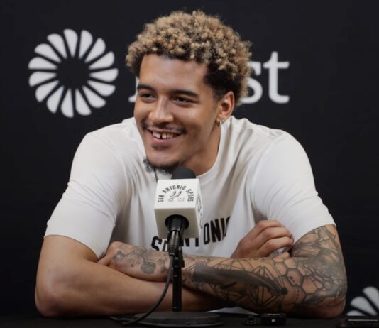 W poniedziałek Sochan dołączy do kadry. Kiedy pierwsze mecze?