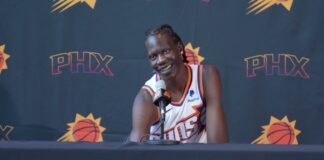 NBA: Suns chcą przedłużyć kontrakt z synem legendy NBA. Rozkwitnie z nowym trenerem?