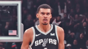 Wyniki NBA: Spurs wygrywają w Paryżu, świetny powrót Sochana! Kolejne mecze przed nami