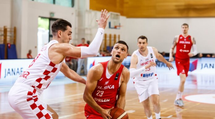 Sparing za zamkniętymi drzwiami. Przegrywamy z Serbią