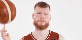 NBA: Jednak nie Warriors? Zaskakująca oferta dla snajpera