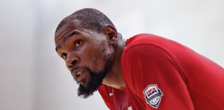 NBA: Co dalej z Kevinem Durantem? Nie zagrał w żadnym meczu