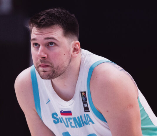 Wyniki: Zły początek kwalifikacji Doncica, świetny duet Ayton-Hield