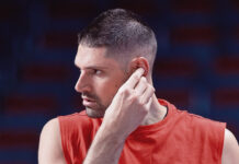 NBA: Problemy środkowego Chicago Bulls. Grozi mu utrata obywatelstwa