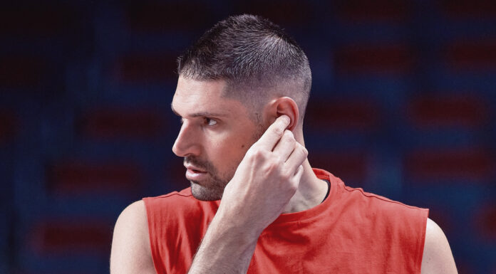 NBA: Lakers monitorują sytuację doświadczonego środkowego