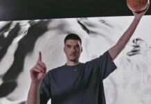 NBA: Zadebiutował olbrzym, który miał sobie nie poradzić. Wypadł świetnie! I ta dobitka!