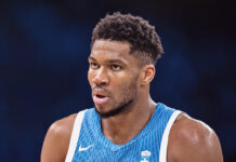 EuroBasket: Giannis w końcu z drużyną, ale dlaczego uderzył kolegę!?