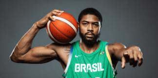 NBA: Brazylijski gwiazdor trenuje z Warriors. Czy zasłuży na powrót do NBA?