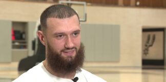 NBA: Kolega Sochana w bojowym nastroju. Dostanie szansę w nowym sezonie?