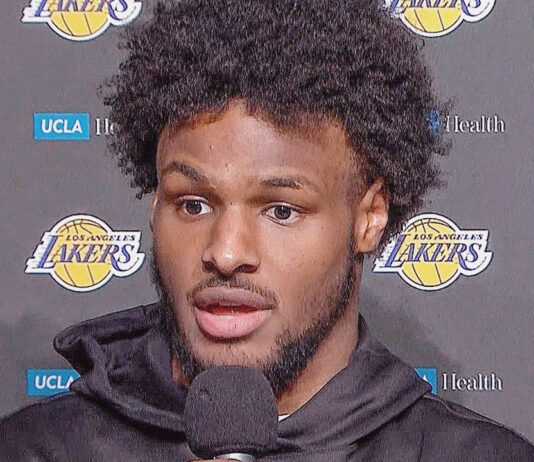 NBA: Bronny z rekordem kariery na oczach LeBrona. Czy wróci do gry w Lakers?