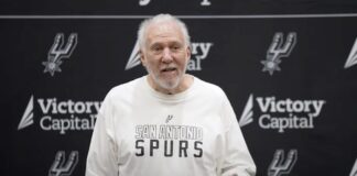 NBA: Popovich nim gardził. Teraz został liderem Spurs
