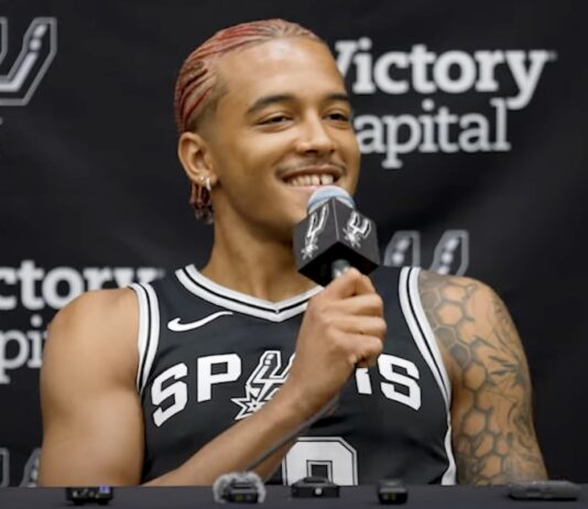 NBA: Pojawiają się kolejni chętni na Jeremiego Sochana