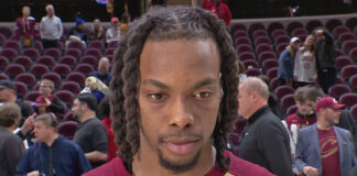 NBA: Zaskakująco szybko odpadli z play-offów. Teraz mogą wymienić swoje gwiazdy