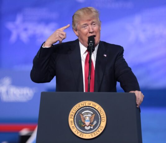 NBA: Donald Trump chce wpłynąć na ceny biletów na mecze NBA