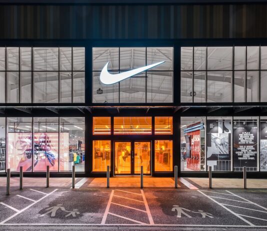 50% zniżki w oficjalnym sklepie Nike!