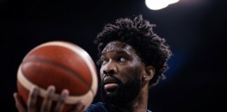 NBA: Lekarze pomylili się w sprawie Embiida?