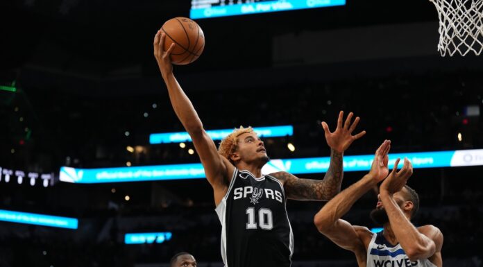 NBA: 8 meczów Sochana i Spurs bez zarywania nocy