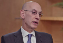 NBA: Komisarz ligi zaniepokojny konfliktem LeBrona Jamesa