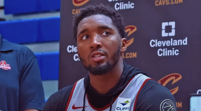 NBA: Jest gwiazdą, ale gdyby nie kontuzja w liceum, to wybrałby inny sport!