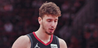 NBA: Osobisty trener Senguna: Rockets mu tego zabraniali
