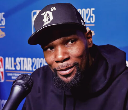 NBA: Stało się! Kevin Durant znów wytransferowany!