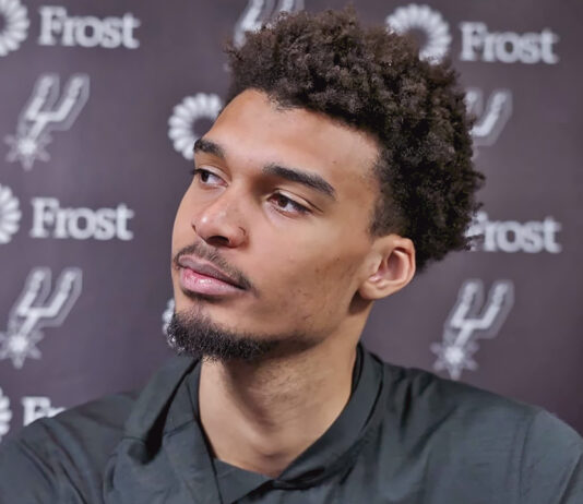 NBA: Wembanyama wypada z gry na dłużej! Ile potrwa jego przerwa?