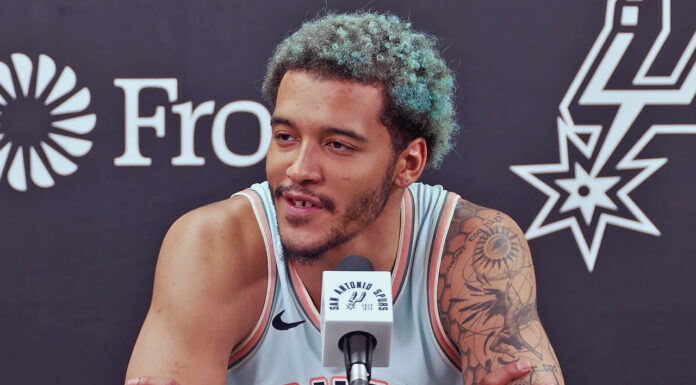 NBA: Ten klub jest zainteresowany Sochanem!