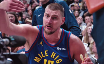 NBA: Jokić znów szaleje! Jedną ręką za trzy z własnej połowy!