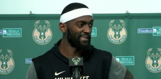 NBA: Zaskakujący wypadek skrzydłowego Bucks. Zaliczył „mokre” lądowanie
