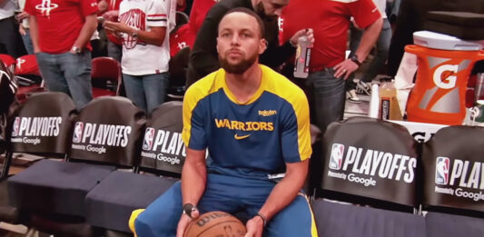 NBA: Spurs kończą historyczną serię Thunder, Curry znów dominuje, Harden i Westbrook wciąż to mają