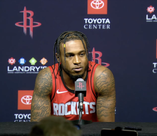 NBA: Miał odżyć w Wizards, a jest rozczarowaniem. Trener sugeruje brak etyki pracy