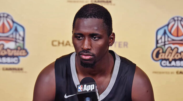 NBA: Gwiazda ligi letniej odrzuca ofertę z Euroligi, powalczy o NBA