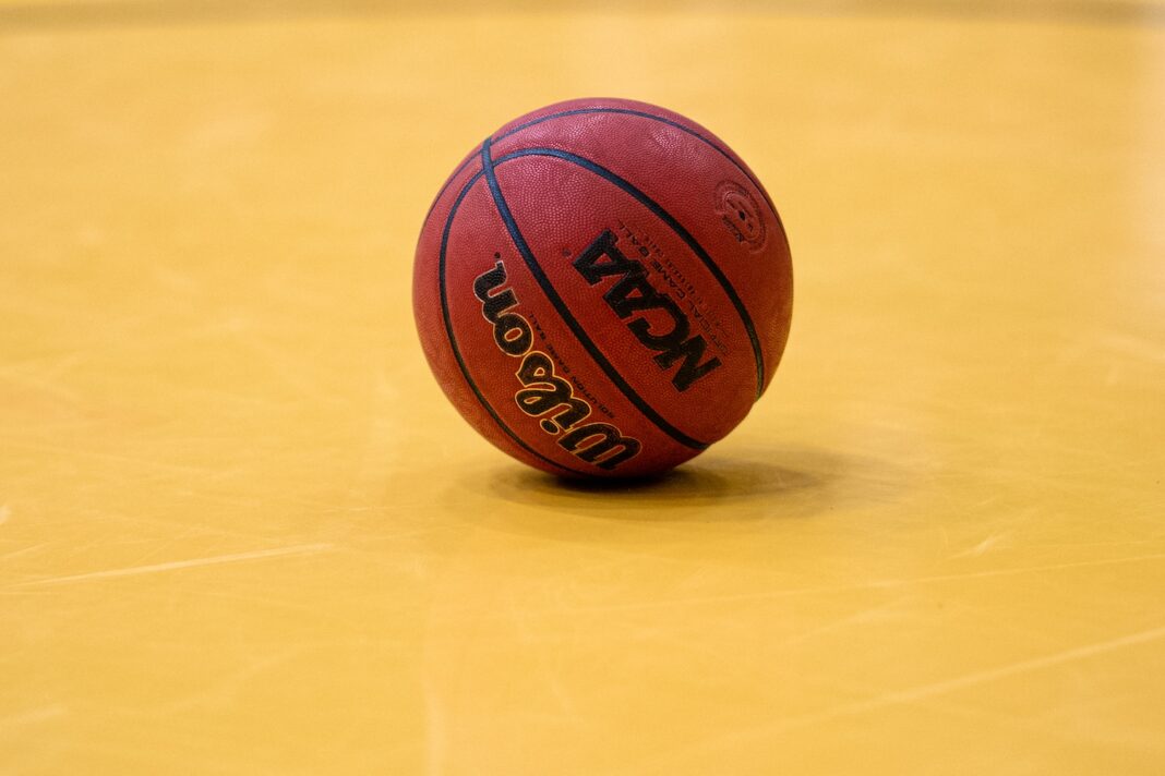 piłka koszykówka basketball ncaa wilson