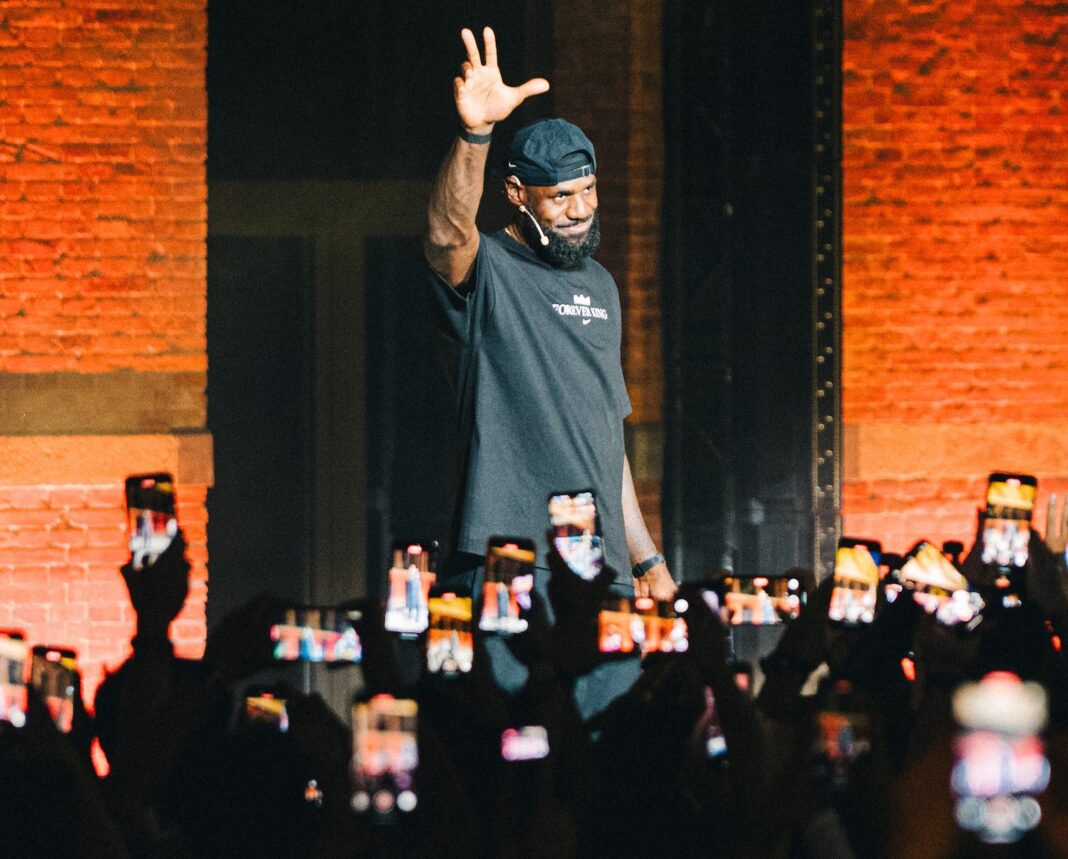 Nike LeBron James Shanghai 2025