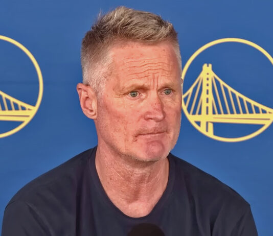 NBA: Kerr twierdzi, że to on jest problemem Warriors