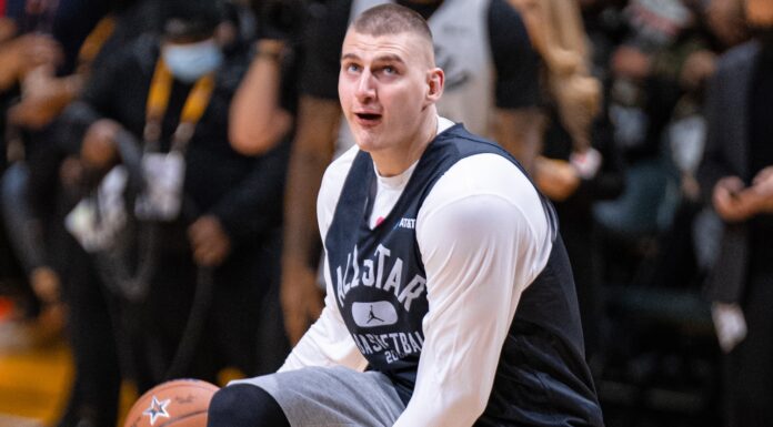 NBA: Co się dzieje z Jokiciem? Coś tu wyraźnie nie gra