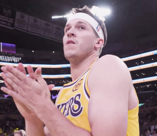 NBA: Austin Reaves rozwija się jak… Kobe Bryant