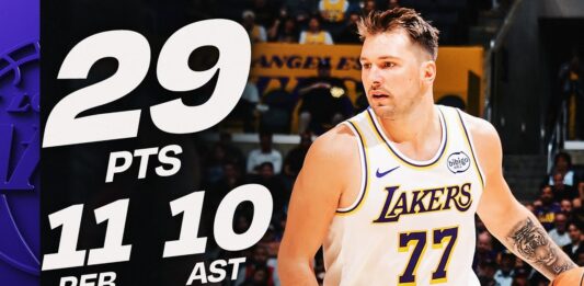 Wyniki NBA: Doncić z triple-double, Booker i Suns zaskoczyli Spurs, 37 punktów Mitchella