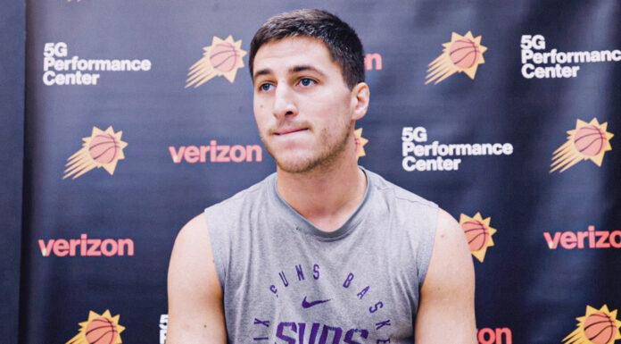 NBA: Nikt go nie chciał w drafcie. Teraz gra w pierwszej piątce!