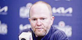 NBA: Stworzył kiepski zespół i zwolnił Chrisa Paula. Clippers przedłużą mu kontrakt