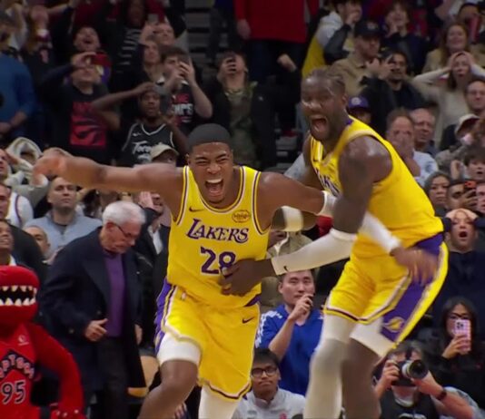 Wyniki NBA: Rui Hachimura na zwycięstwo równo z syreną! 44 punkty Reavsa, szalona końcówka Warriors