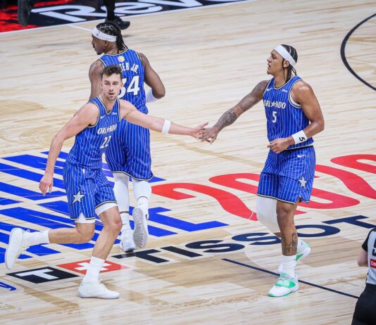 NBA: Oni chyba naprawdę są przeklęci! Kontuzja lidera po dwóch meczach