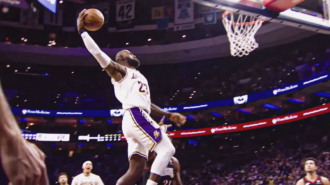 lebron james wsad dunk lakers