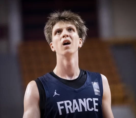 NBA: Francuski łącznik. 20-latek podąża śladami Larry’ego Birda?